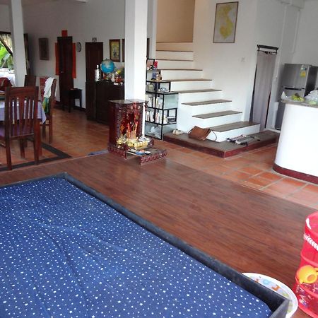 Hôtel Red House à Koh Dach Extérieur photo