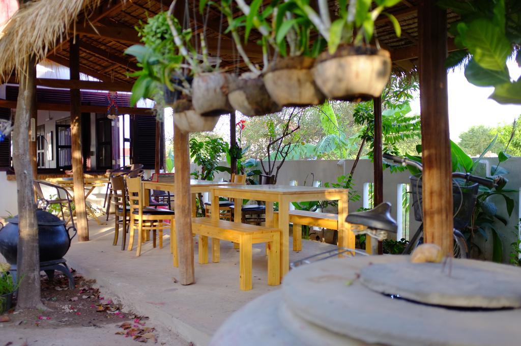Hôtel Red House à Koh Dach Extérieur photo